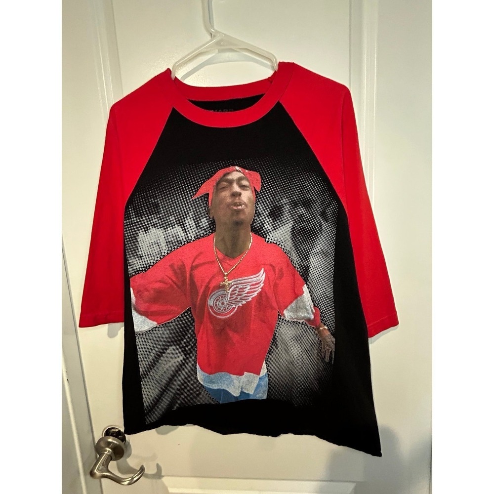 Vintage Y2k Tupac Shakur Detroit Red Wings 3/4 Long Sleeve Shirt Size Medium